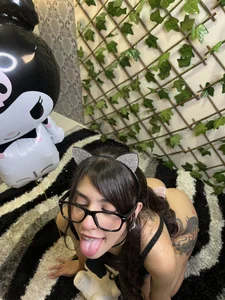 MakkiAndJimmyy sexy maki in the enchanted garden🪷 Poză 4