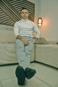 Aron_DarkNot so Dark图片 8