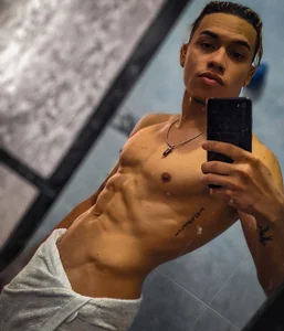 Osiiriis Public Immagine 