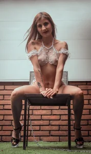 Zaray__ Public зображення 9