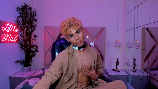 Anyelo_Twink New look Halloween зображення