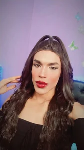 Sasha_- Public Pic 4