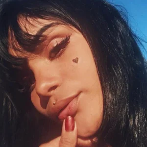 SkinnyKitten Public Pic 4