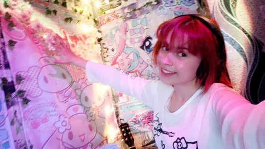 Cutiest creature ever od Janet_Vibes  3 snímek