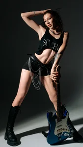 LeilaTaylors Public Pic 2