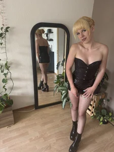 Mila-nascht-gerne h Pic 9