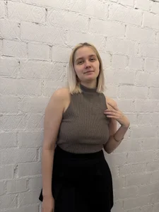 Public for everyone od AveIinaStromain  2 snímek