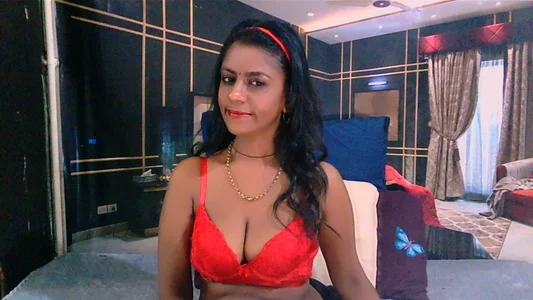 EroticSexyStripper Tia 25082024 Pic 3