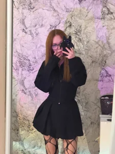 ViolaDashowのPublicの 6枚の写真