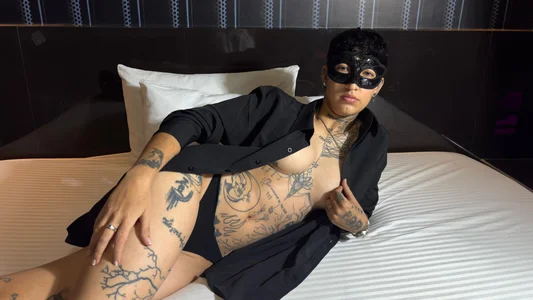 Luci_Rose Cute but Dangerous 🍒 Pic 4
