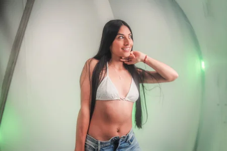 KataAndJordy Mirror Session ۝ Pic 8