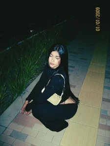Bella_rochee Midnight looks good on me🌚 Pic 6
