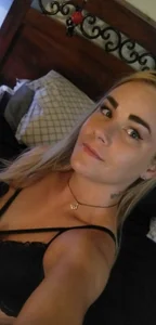 Kellylynn69のPublicの枚の写真