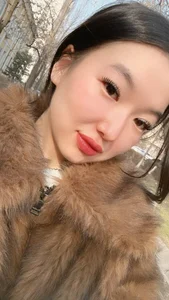 EmmaLeexth Public slika 3