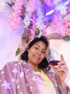 venus_marques1 Now from home Pic 2