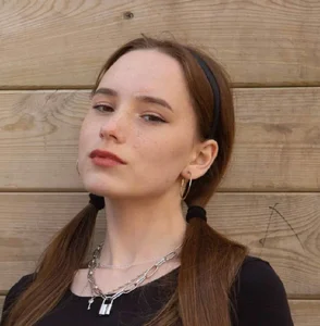 MaryWeberc Public Pic