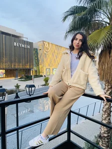 NoraVelour Public Pic 6