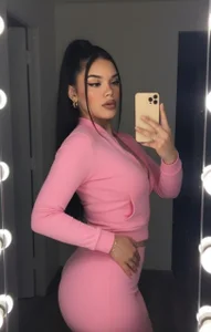 _EmilySquirtのPublicの 3枚の写真