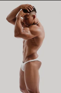 bradley_smith My body Is art Gambar 3