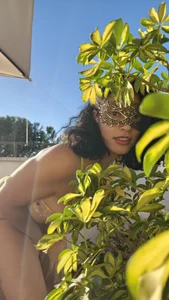 salomea_r Afrodita colombiana🐝🌸​ Pic 3