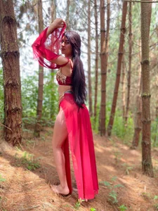 karlaa_james sultana of the forests Pic 4