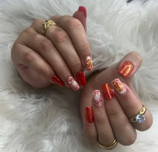 AmaraVelin Christmas nails Foto