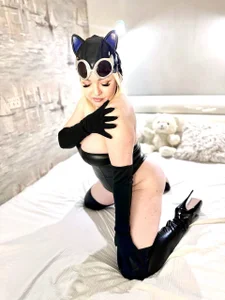 Jenna_Blair kitty) Pic 3