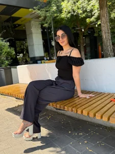 Olivia__Hart Public Pic 4