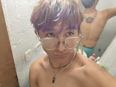 Public de Salem__blue  2 Imagens