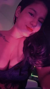 aurarosse_ 🖤 I feel bonita Pic