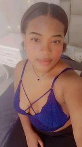 Angelamonte Un regalito Immagine  3