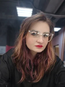 InaraReynolds Public Foto 3