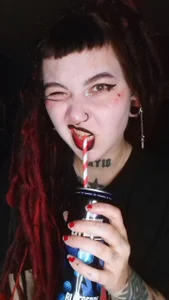 MoorderxDoll: Moorder Doll ( 4 фото)