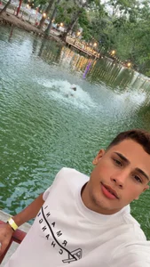 Public de Luxury_boys  4 Imagens