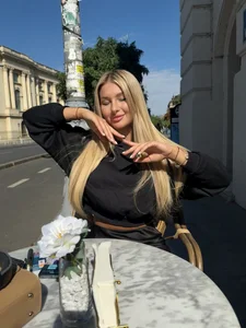 AvaShayy 🥰🥰🥰🥰 Pic 3