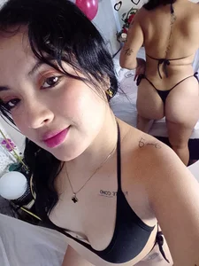 Zdjęcia DanniWest Public:  6