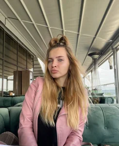 Public de JuiliOnesunray  3 photos