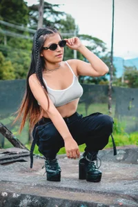 malanie_gates_ Dynamite! 🖤  3. fénykép
