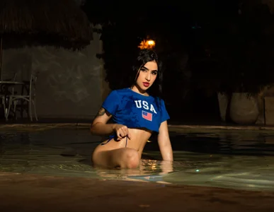 Scarletthrouse: <3 ( 2 фото)