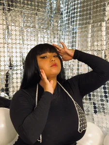 Kenya--Buhle Black & White Disco Pic 9