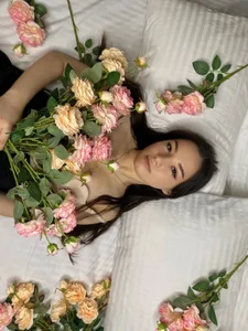 she herself was like a flower od Amber_Bond  4 snímek