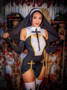 lixie_peyton kullanıcısının A Little Halloween Temptation 🖤🎃 albümü -  3 fotoğraf