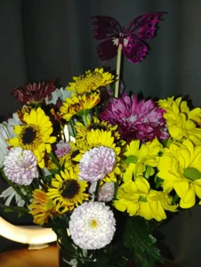 Isa_Maiden1 Story with Flowers 🌻 Pic