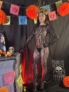 Trick or treat 🎃❤️‍🔥💀 od dafne_queenn  snímek