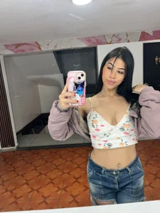 Mia_Reckless kullanıcısının such a hot girl 🥵 albümü -  8 fotoğraf