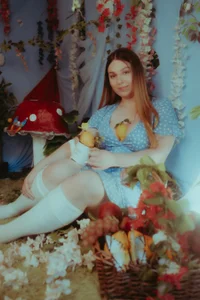 sashasommers 🌷 swing into spring photoshoot - 2025 ♡ Pic 5