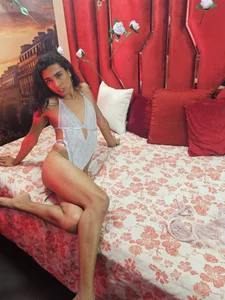 Daniiela_Emberのhotの 4枚の写真