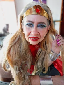 lucy_belle_bm Can I be your superhero? 🥵😈  3টি ছবি