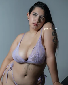 agathabela SEXY LATIN ❤️ Foto 3
