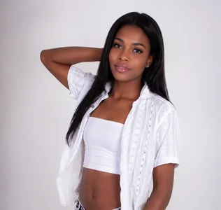 Danna-Doll Public  2. fénykép